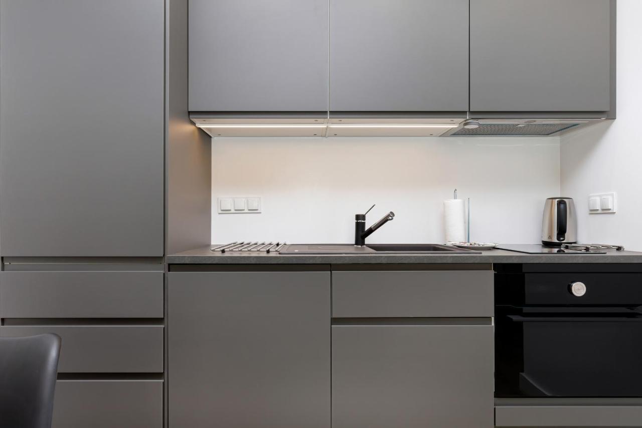 Modern City Center Apartments By Noclegi Renters Poznań Esterno foto