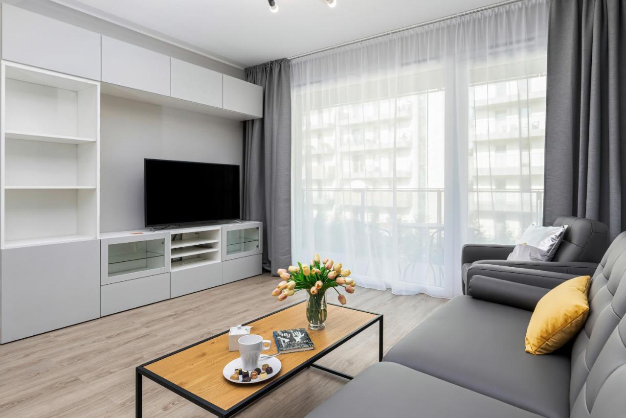 Modern City Center Apartments By Noclegi Renters Poznań Esterno foto
