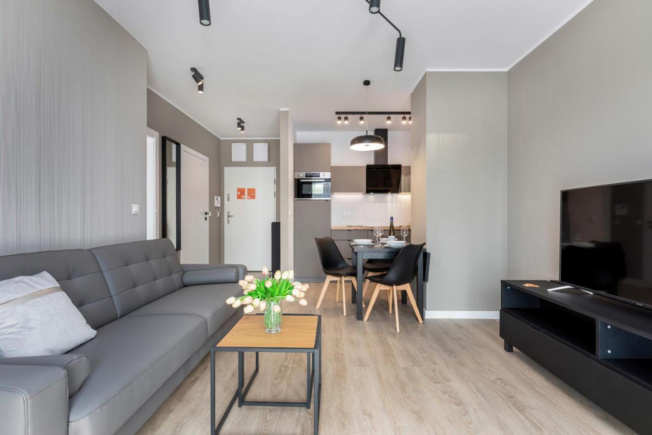 Modern City Center Apartments By Noclegi Renters Poznań Esterno foto